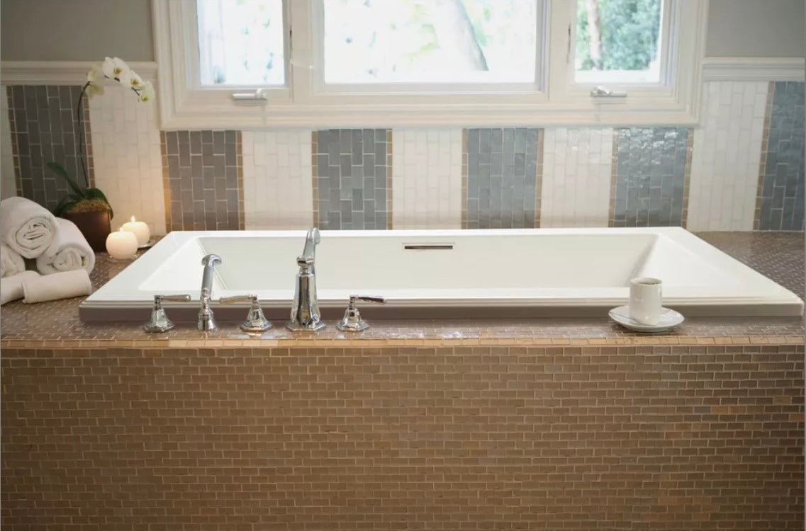 MTI Madelyn 2 Tub 65.625" x 36" x 21.25"