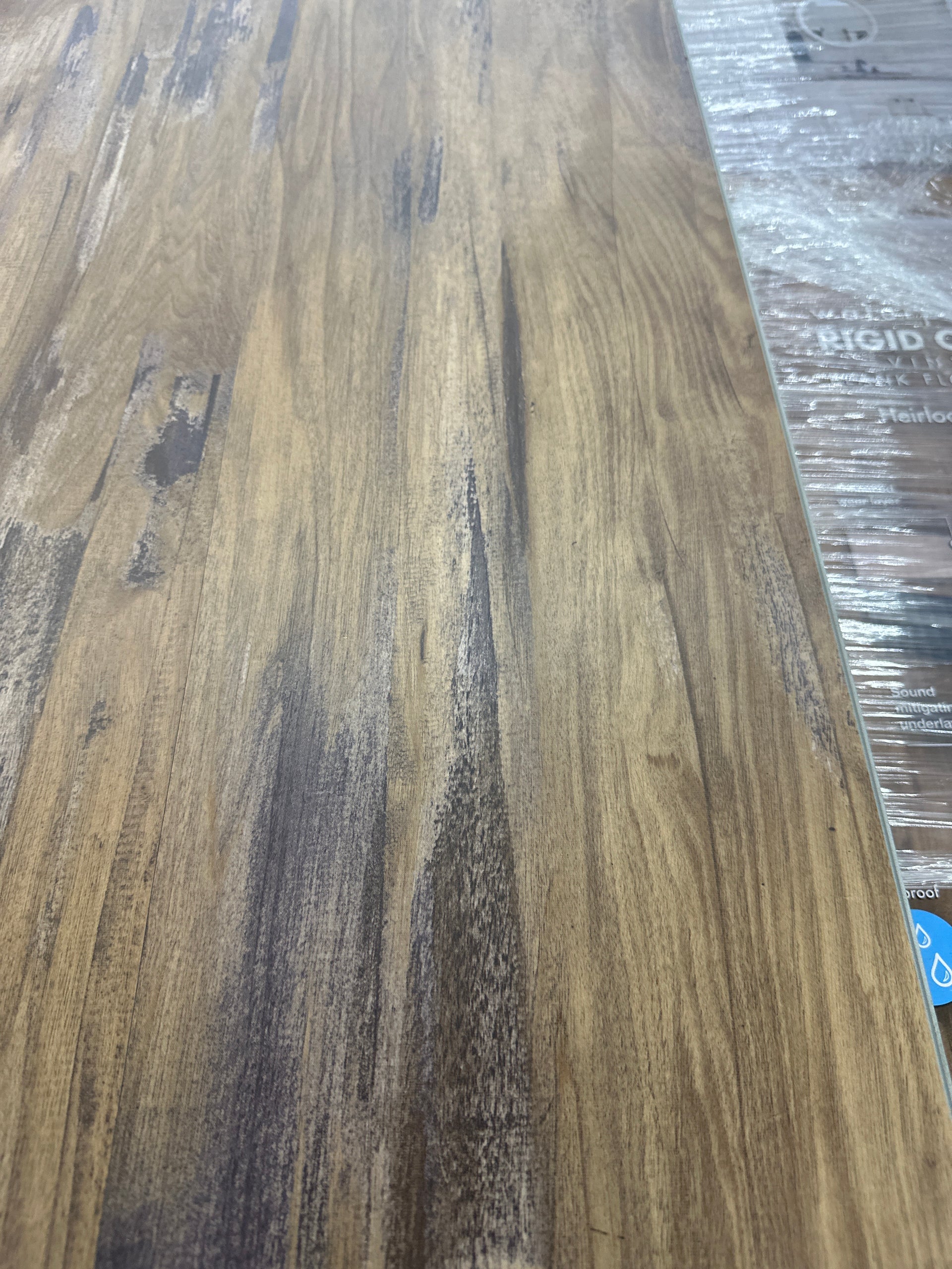 Lifeproof Heirloom Pine Luxury Vinyl Plank Flooring Waterproof
