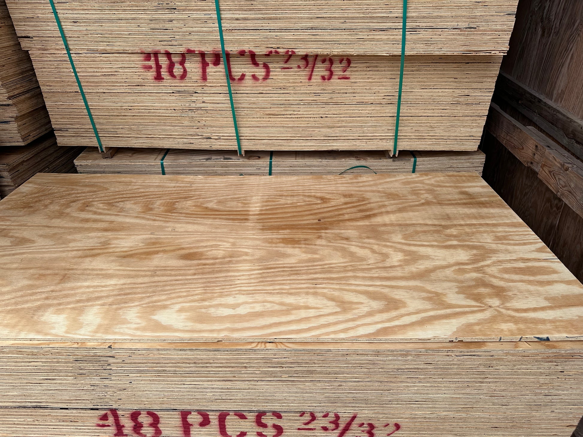 Engineered Plywood 4 x 8 Sheets