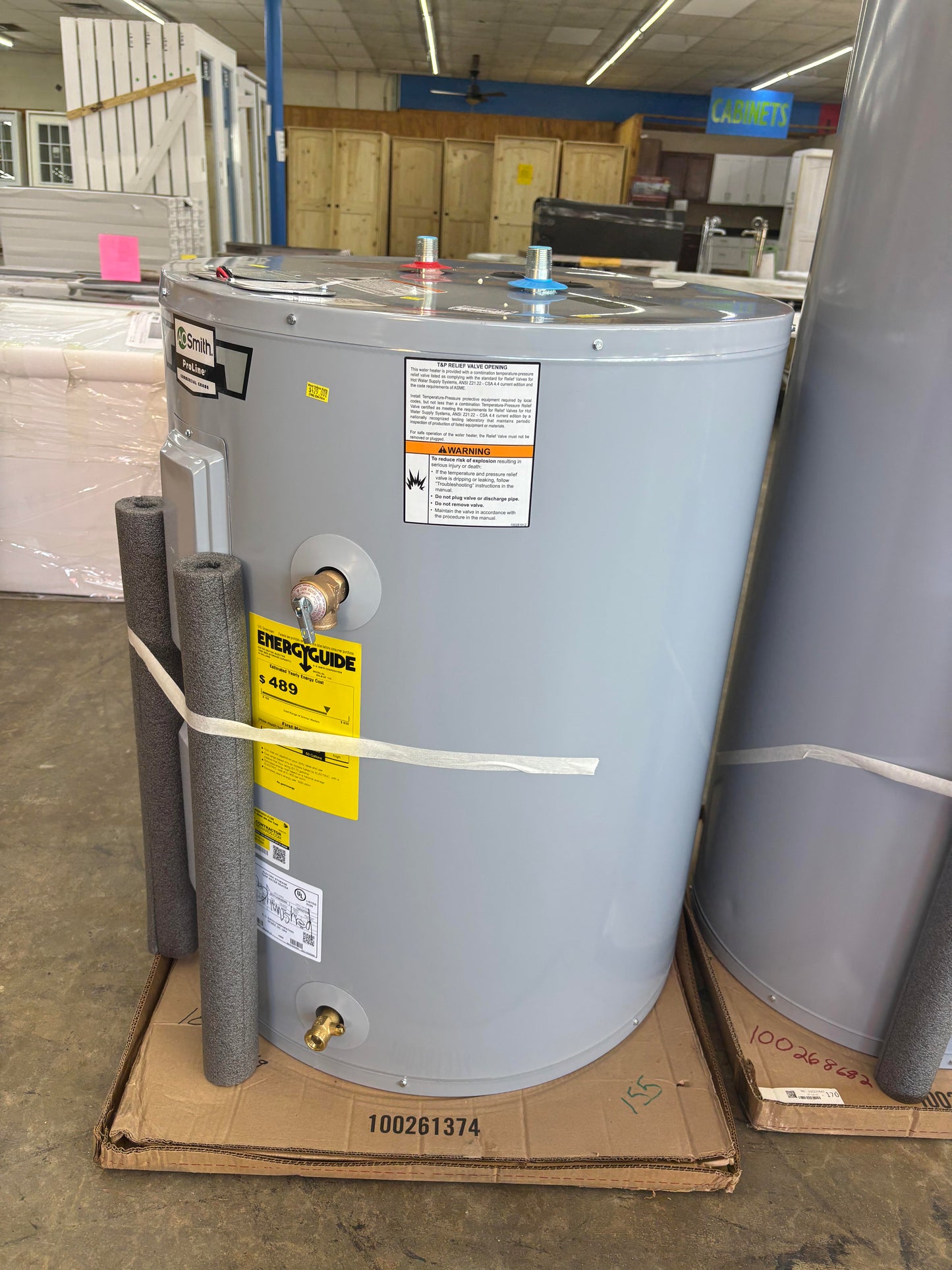 A.O. Smith 50 gal 4500 W Electric Water Heater Short