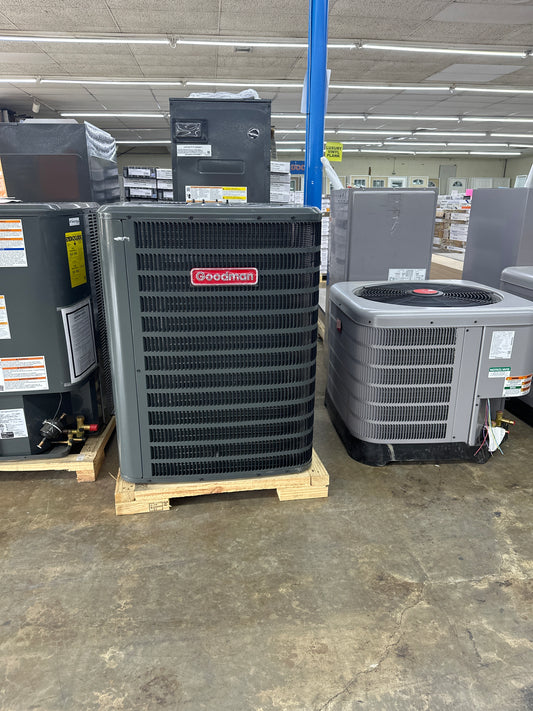 Goodman 3 Ton Split Heat Pump System 14 SEER