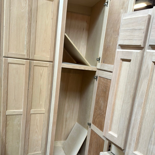 Solid Oak Cabinets Unfinished Linen  18” x 21”